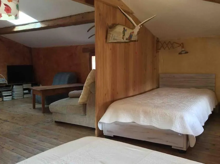 La Maison Du Ruisseau Saint-Etienne-de-Valoux Holiday home
